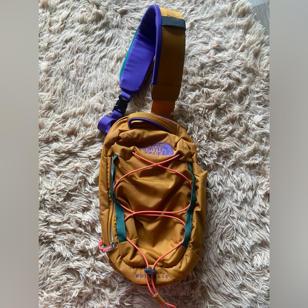 North face Borealis Sling All gender